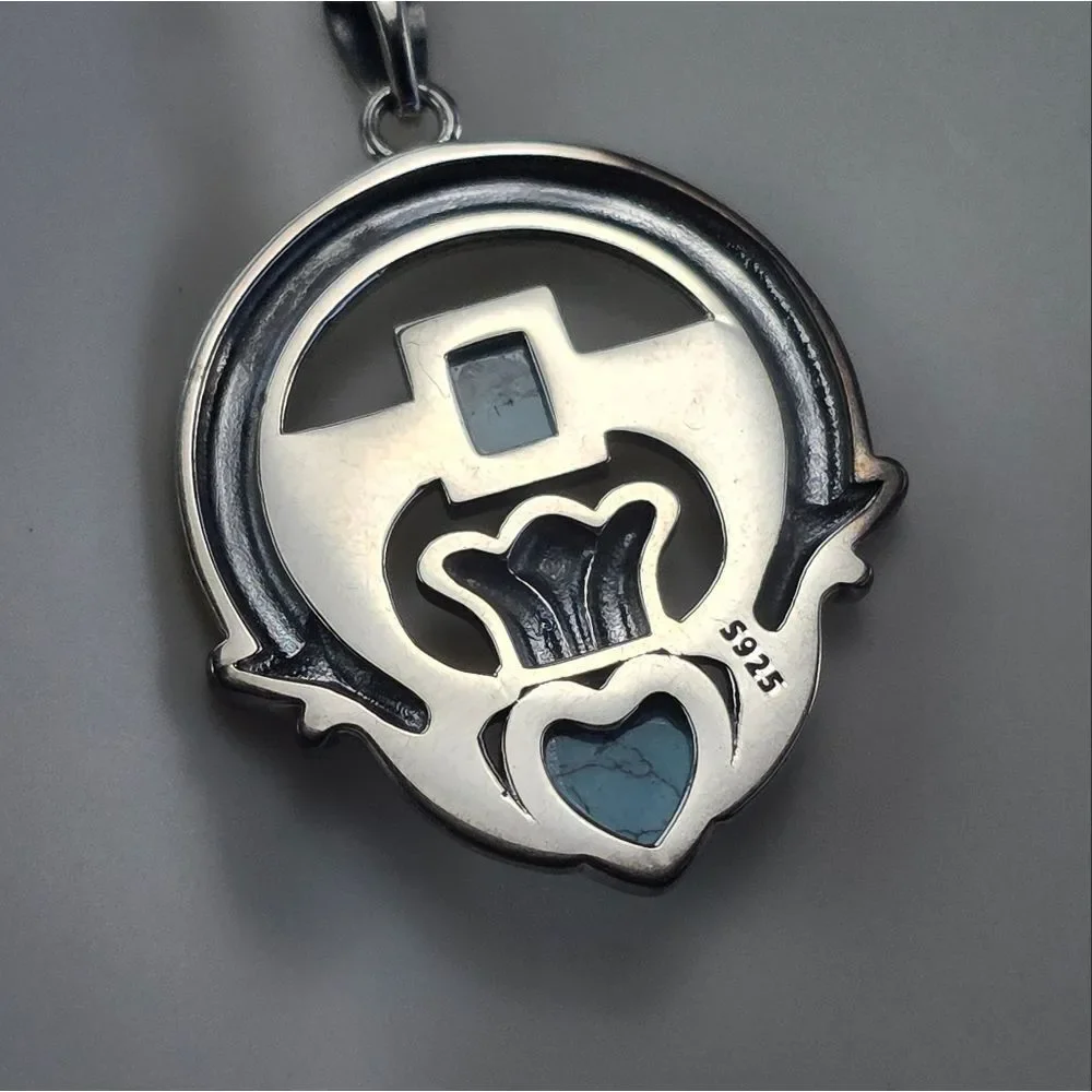 🩵⏭️NIB Turquoise Claddagh Love Friendship, Loyalty Pendant Necklace